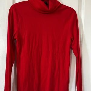 RED LONGSLEEVE TURTLE NECK TOP